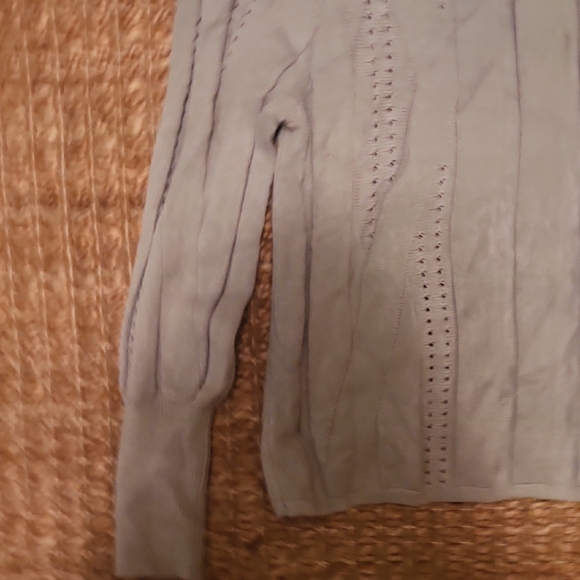 Express Gray Cable Knit Sweater - Picture 5 of 7